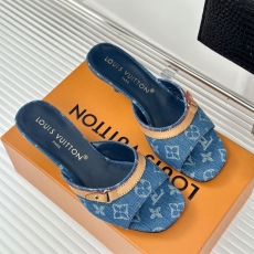 Louis Vuitton Slippers